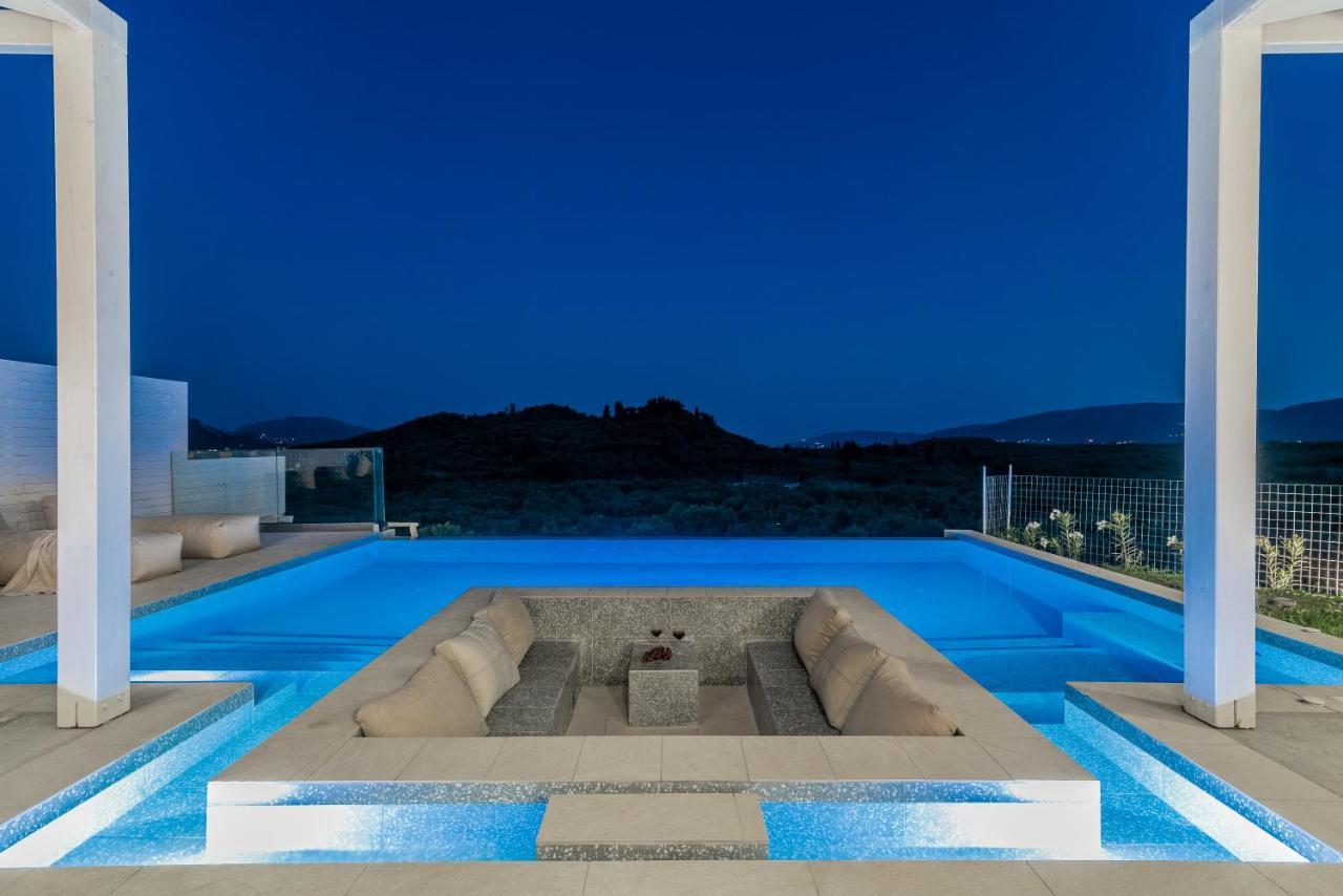 Spartakos Luxury Villa 1 Plános Exteriör bild